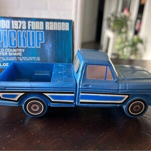 Avon collectors aftershave bottle